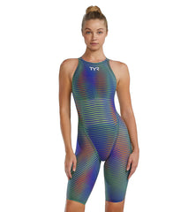 TYR Women's Avictor 2.0 Luminis Closed Back Tech Suit Swimsuit