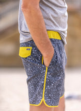Cova by Jantzen Men's La Playa 17" Volley Swim Trunks