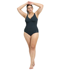 Arena Women's Plus Size Maura Solid U Back One Piece Swimsuit