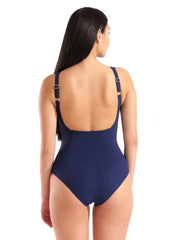 Arena Women's Isa Square Back One Piece Swimsuit