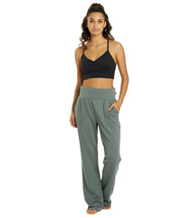 Marika Arlo Pant