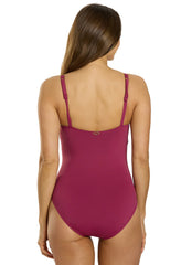 Jantzen Women's Solid Donna One Piece Swimsuit