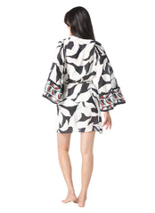 Vince Camuto Women's Midnight Shadow Robe Cover Up